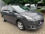 PEUGEOT 5008 1.6 BLUE HDI / EURO 6b / 7 PERSOONS, Autos, 7 places, Vert, 1560 cm³, Tissu