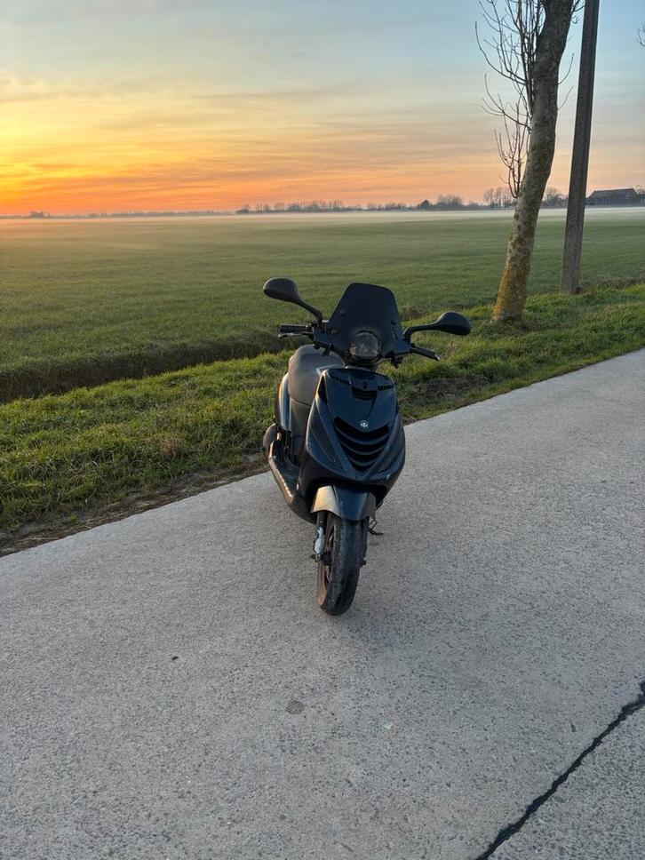 Zip b klasse 2 takt, Vélos & Vélomoteurs, Scooters | Piaggio, Comme neuf, Zip, Enlèvement