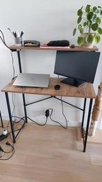 houtkleurig bureau met boekenplank, Huis en Inrichting, Bureaus, Ophalen, Zo goed als nieuw, Bureau