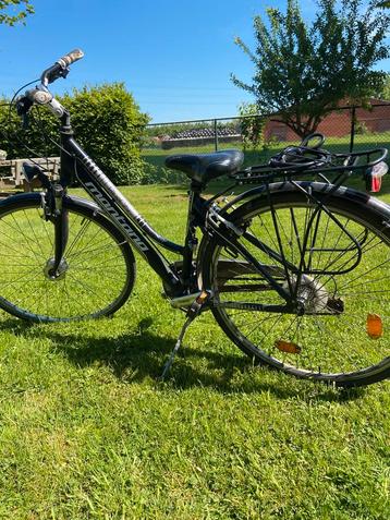 Meisjesfiets met versnellingen, Enlèvement, Utilisé