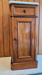 Armoire en marbre BIEDERMEIER., Enlèvement