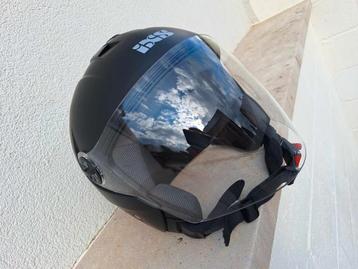 Jet Scooter/Vespa matzwarte helm van 61 cm