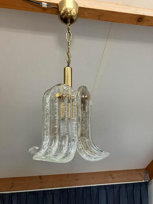 Vintage ijsglas bloem hanglamp met messing., Huis en Inrichting, Lampen | Losse lampen, Gebruikt, Ophalen of Verzenden