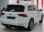 Volkswagen Tiguan 2.0 TDi Pano Ouvrant CAMERA Cuir Attache C, Auto's, Volkswagen, Gebruikt, 4 cilinders, USB, Wit