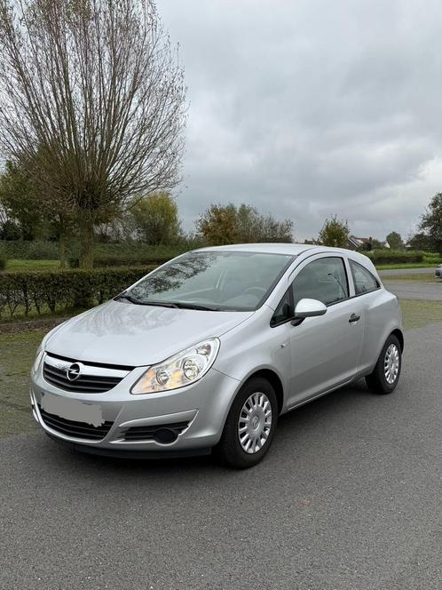 Opel Corsa en bel état avec seulement *25 000 km*, Autos, Opel, Particulier, Corsa, Essence, Euro 4, Boîte manuelle, Enlèvement