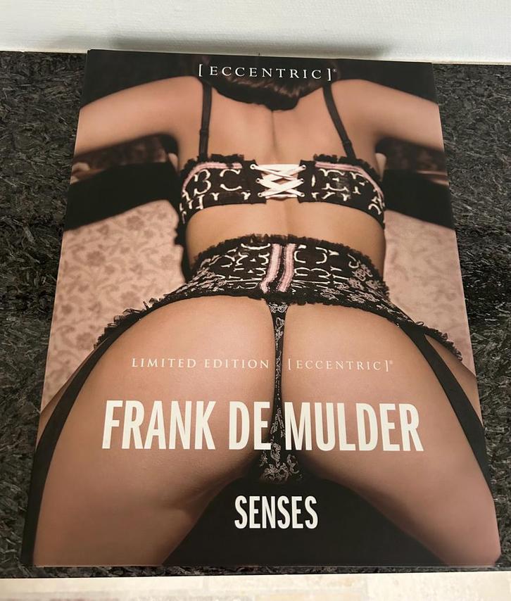Senses - Eccentric edition - Frank De Mulder, Livres, Art & Culture | Photographie & Design, Comme neuf, Enlèvement