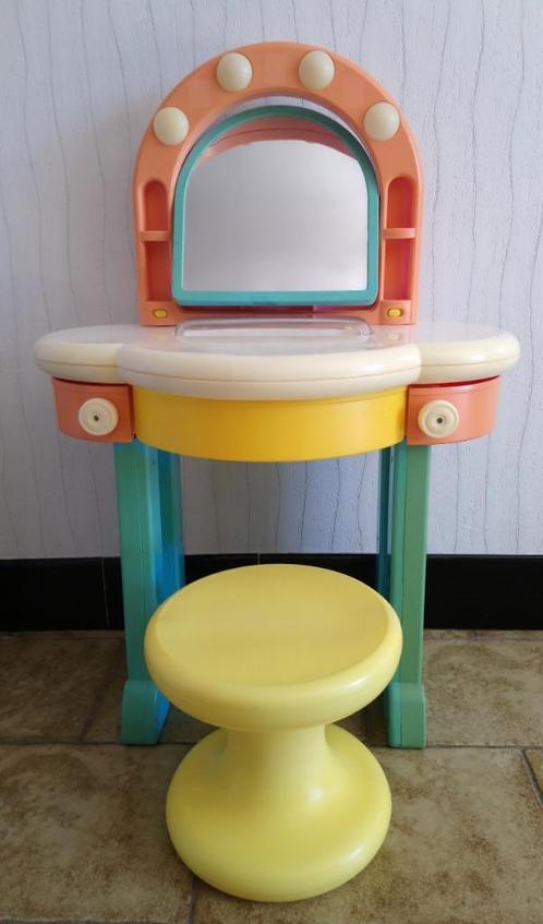 Coiffeuse pour fillette CHICCO., Huis en Inrichting, Tafels | Kaptafels, Gebruikt, Minder dan 100 cm, Minder dan 50 cm, Kunststof