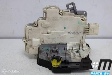 Portierslot rechtsachter Seat Leon 1P 1P0839016 beschikbaar voor biedingen