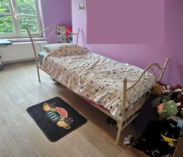 bed tiener  inclusief matras Fusion Intense Polypreen beschikbaar voor biedingen