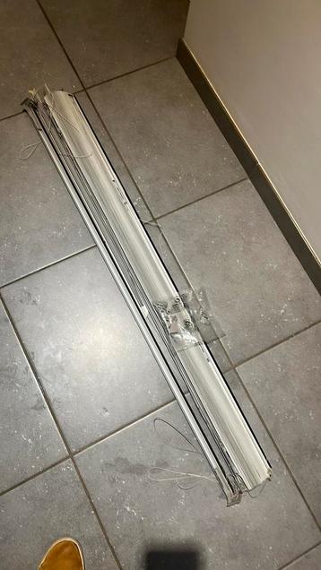 Store plissé occultant FHC U04 1156s Velux beschikbaar voor biedingen
