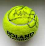 Tennisbal gesigneerd door Kim Clijsters (Roland Garros 2023), Sport en Fitness, Nieuw, Ballen, Wilson, Ophalen of Verzenden