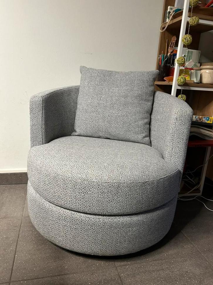 Draai-zetel, Huis en Inrichting, Fauteuils, Zo goed als nieuw, Ophalen