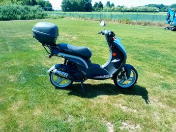 Peugeot Ludix scooter, Fietsen en Brommers, Scooters | Peugeot, Ophalen, Gebruikt, Klasse A (25 km/u), Benzine