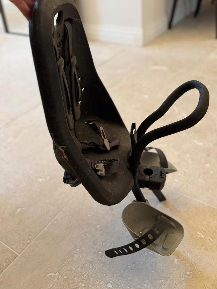 Thule yepp mini + wind screen, Fietsen en Brommers, Fietsaccessoires | Fietsstoeltjes, Zo goed als nieuw, Voorzitje, 0 t/m 13 kg
