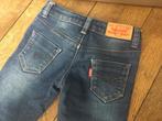 Pantalon jeans - jegging Levis 5 ans, Meisje, Gebruikt, Ophalen of Verzenden, Broek