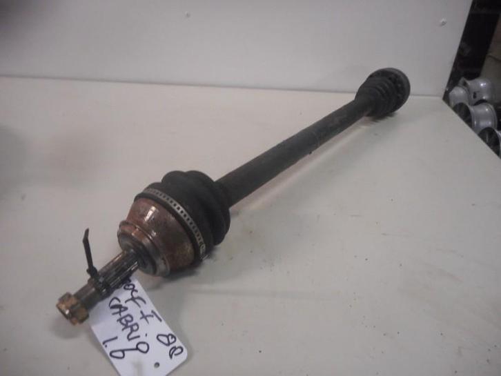 AANDRIJFAS RECHTS VOOR Volkswagen Golf I Cabrio (155), Auto-onderdelen, Remmen en Aandrijving, Volkswagen, Gebruikt