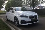 BMW 220 Active Tourer LUXURY Line AUTO/NAV/PDC/PANO/LEDER, Auto's, 1998 cc, Monovolume, Lichtsensor, Wit