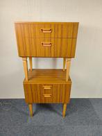 Vintage nachtkastjes / ladekastjes met houtfineer  jaren 70, Ophalen