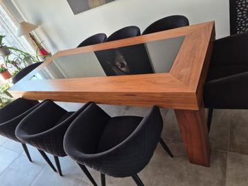 Grote eetkamertafel - Hout en rookglas - 8 personen, Huis en Inrichting, Tafels | Eettafels, Ophalen, Gebruikt, 200 cm of meer