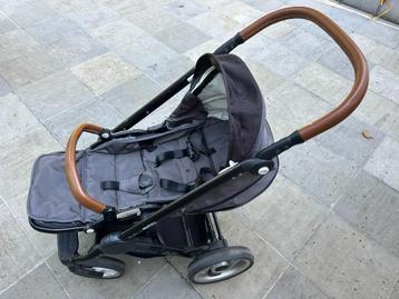 Kinderwagen "Mutsy Evo" grijs beschikbaar voor biedingen