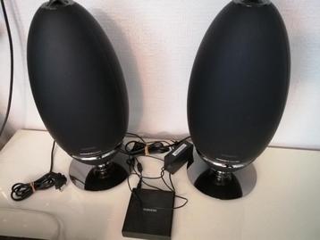 2 Speakers Samsung WAM 7500 /XN (R7) met multiroom hub