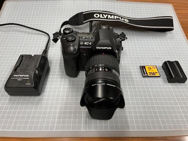 Olympus E-1 digitaal fototoestel + 2 lenzen + accessoires, TV, Hi-fi & Vidéo, Appareils photo numériques, Comme neuf, Reflex miroir