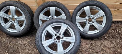 MERCEDES C KLASSE ORIGINEEL  WINTERSET  PRIMA  STAAT, Auto-onderdelen, Banden en Velgen, Banden en Velgen, Winterbanden, 225 mm