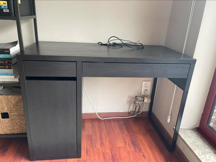 Ikea burea met stoel, Huis en Inrichting, Bureaus, Gebruikt, Bureau, Ophalen