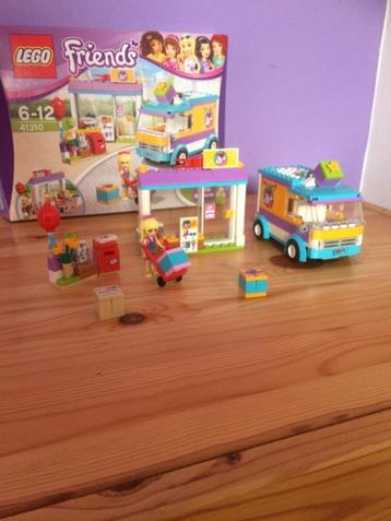 lego friends Heartlake pakjes dienst beschikbaar voor biedingen