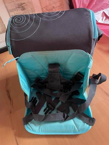 Munchkin réhausseur de siège et sac de transport  beschikbaar voor biedingen