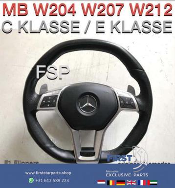 W204 C63 W207 W212 E63 AMG Stuur origineel Mercedes Flippers beschikbaar voor biedingen