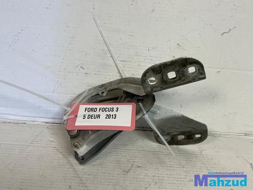 FORD FOCUS 3 motorkap sharnier 2010-2018, Auto-onderdelen, Carrosserie, Ford, Gebruikt, Ophalen of Verzenden