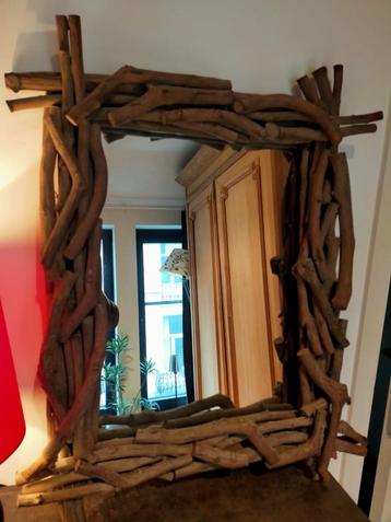 Spiegel (70 cm/55 cm) beschikbaar voor biedingen