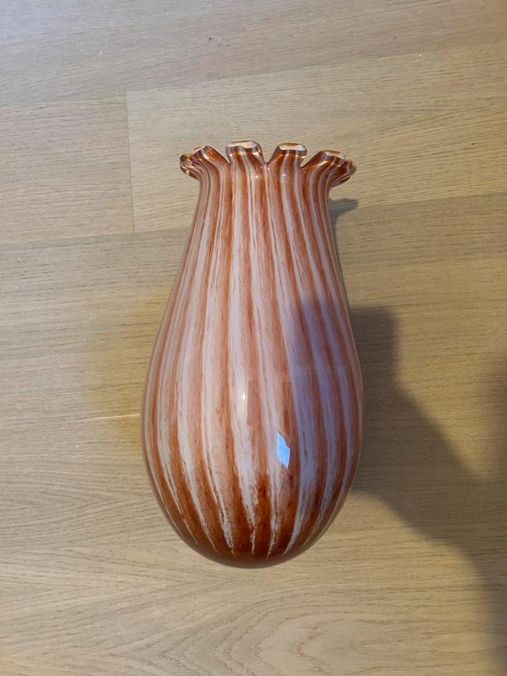 Murano vaas “Ritorto a Coste” mogelijks Seguso, Antiek en Kunst, Antiek | Keramiek en Aardewerk, Ophalen of Verzenden