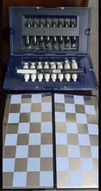 Vintage schaakspel en Bakgommen in koffertje, Verzamelen, Ophalen of Verzenden