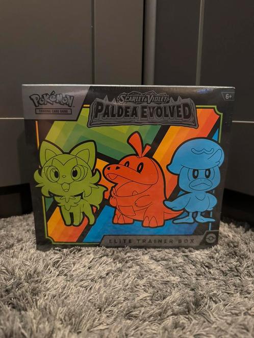 Paldea Evolved Elite Trainer Box (ETB), Hobby en Vrije tijd, Verzamelkaartspellen | Pokémon, Ophalen of Verzenden