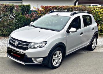 SUPERBE DACIA SANDERO STEPWAY/2014/CLIM/GPS/GARANTIE disponible aux enchères