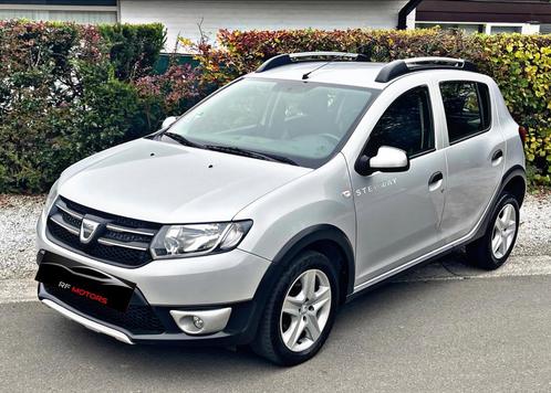 SUPERBE DACIA SANDERO STEPWAY/2014/CLIM/GPS/GARANTIE, Autos, Dacia, Entreprise, Achat, Sandero Stepway, Adapté aux personnes handicapées