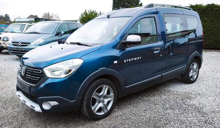 🆕EXPORT•DACIA DOKKER STEPW_1.6 i(101CH)_2019💢EU.6C_EQUIP💢, Auto's, Dacia, Bedrijf, Te koop, Dokker, ABS, Airbags, Airconditioning