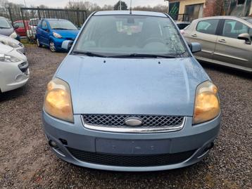 Ford fiesta 1.4 diesel. 2006.5porte 213370km roul très bien  beschikbaar voor biedingen