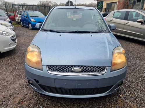 Ford fiesta 1.4 diesel. 2006.5porte 213370km roul très bien, Auto's, Ford, Bedrijf, Te koop, Fiësta, Lederen bekleding, Diesel