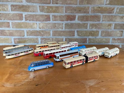 Voor marklin : lot van 14 autobussen, Hobby en Vrije tijd, Modeltreinen | H0, Zo goed als nieuw, Natuur, Gelijkstroom of Wisselstroom