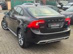 Volvo // S60 // CC, 5 places, Cuir, Berline, Noir