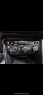 Vw tiguan 2017 141.000 km, Auto's, Voorwielaandrijving, Zwart, Particulier, SUV of Terreinwagen