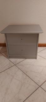 Elegant duurzaam nachtkastje., Ophalen, Zo goed als nieuw, 45 tot 65 cm, Minder dan 55 cm