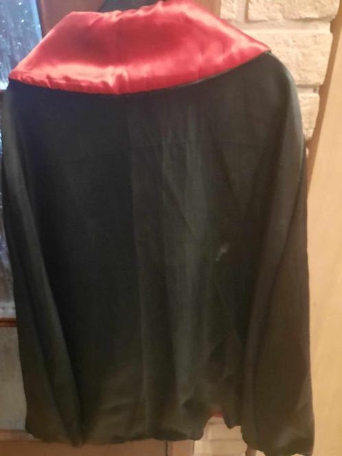 Dracula cape + zwart kleed en skeletmasker, Kinderen en Baby's, Carnavalskleding en Verkleedspullen, Ophalen