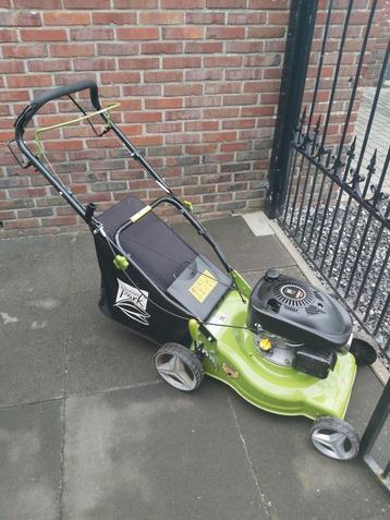 Goedwerkend zelftrekkend grasmachine., Enlèvement, Utilisé
