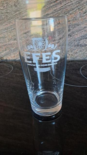 Bierglas 'Efes' beschikbaar voor biedingen