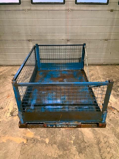 ijzeren stapelbak/opslagbak 165cmLx120cmbrx75 cmH opklapbaar, Bricolage & Construction, Outillage | Autres Machines, Utilisé, Enlèvement ou Envoi