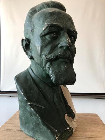 Borstbeeld /buste Ernest Claes beschikbaar voor biedingen